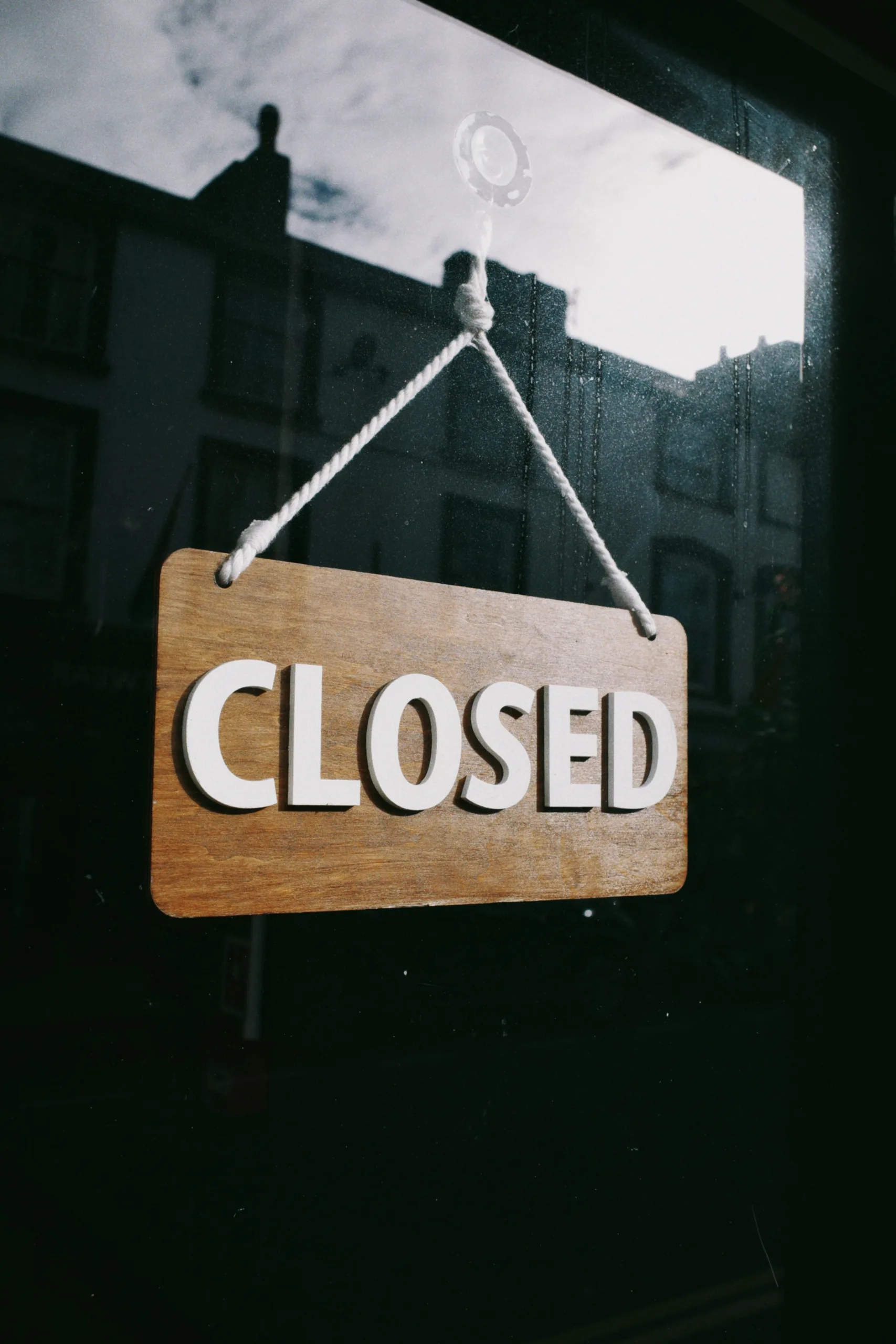 Company Liquidation Services in Dubai, UAE for Mainland, Free Zone, and Offshore Business Closure